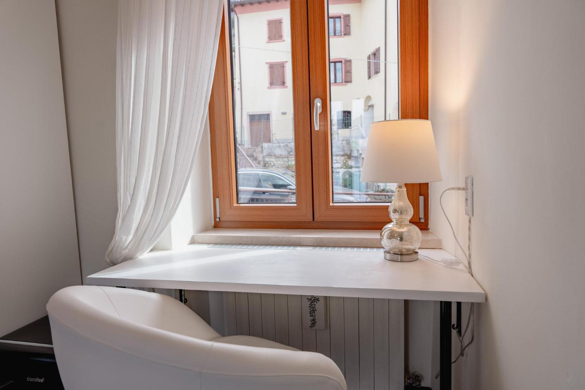 Garda Doma Bed & Breakfast Brenzone sul Garda Luaran gambar