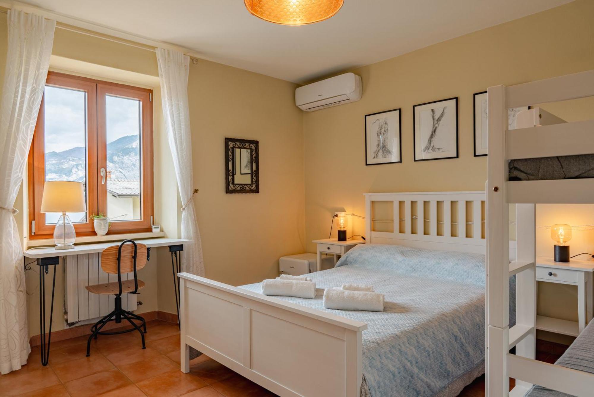 Garda Doma Bed & Breakfast Brenzone sul Garda Luaran gambar