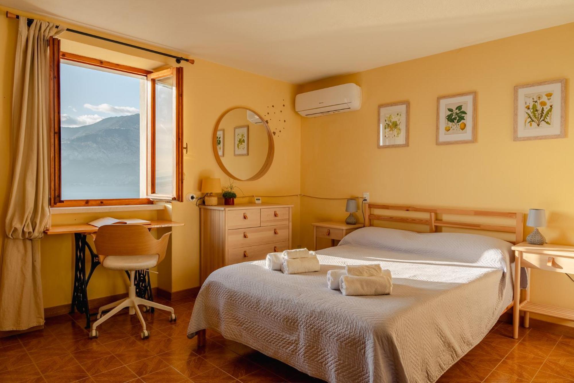 Garda Doma Bed & Breakfast Brenzone sul Garda Luaran gambar