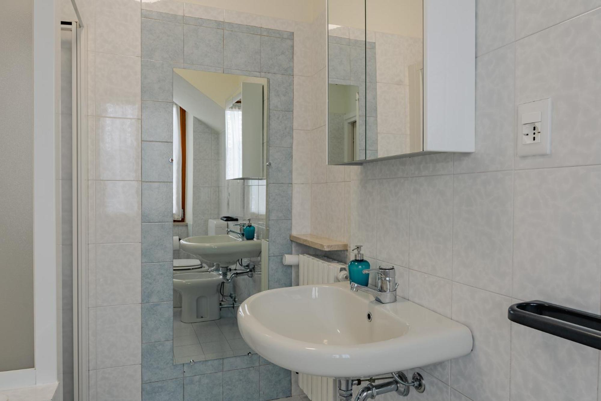 Garda Doma Bed & Breakfast Brenzone sul Garda Luaran gambar
