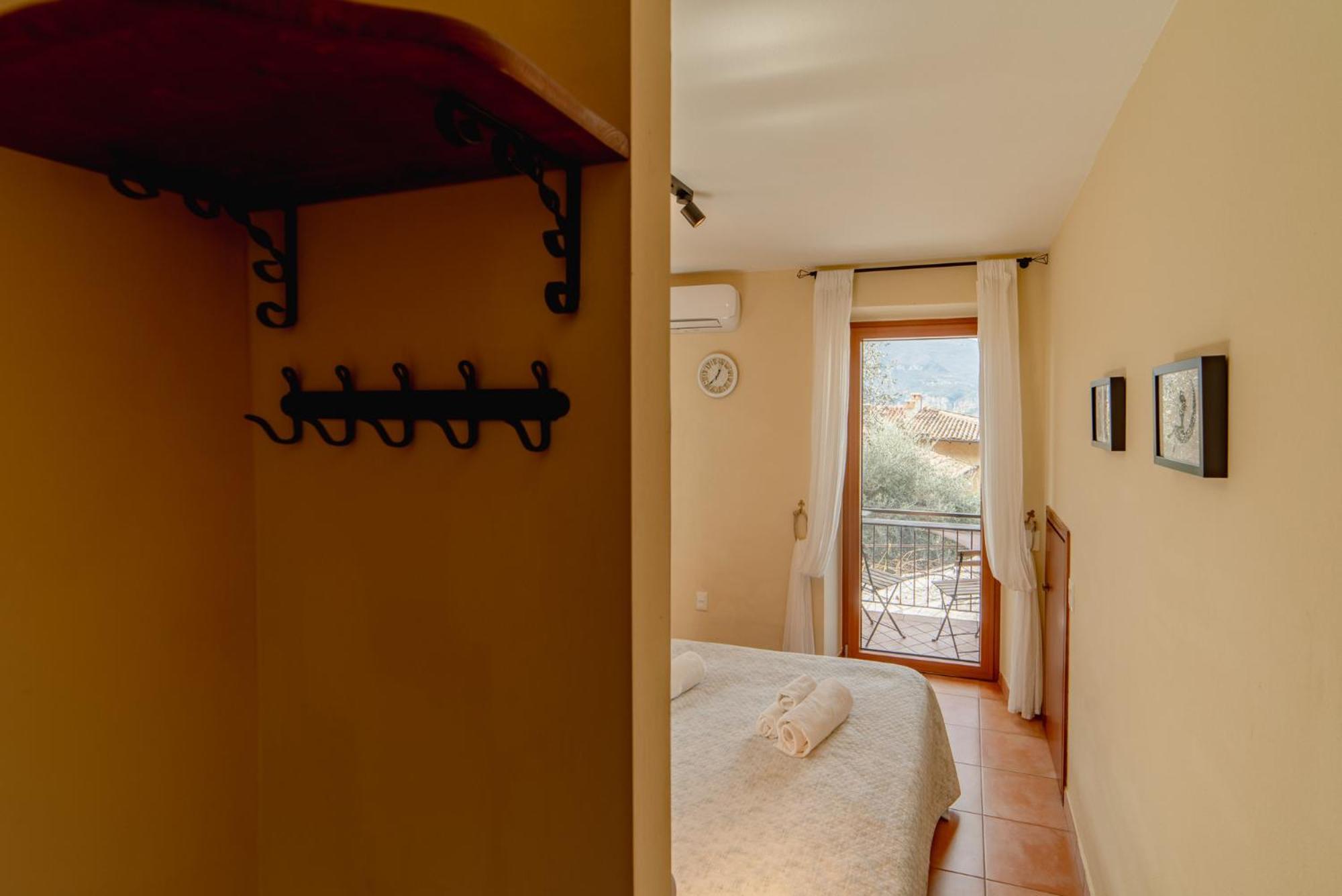 Garda Doma Bed & Breakfast Brenzone sul Garda Luaran gambar