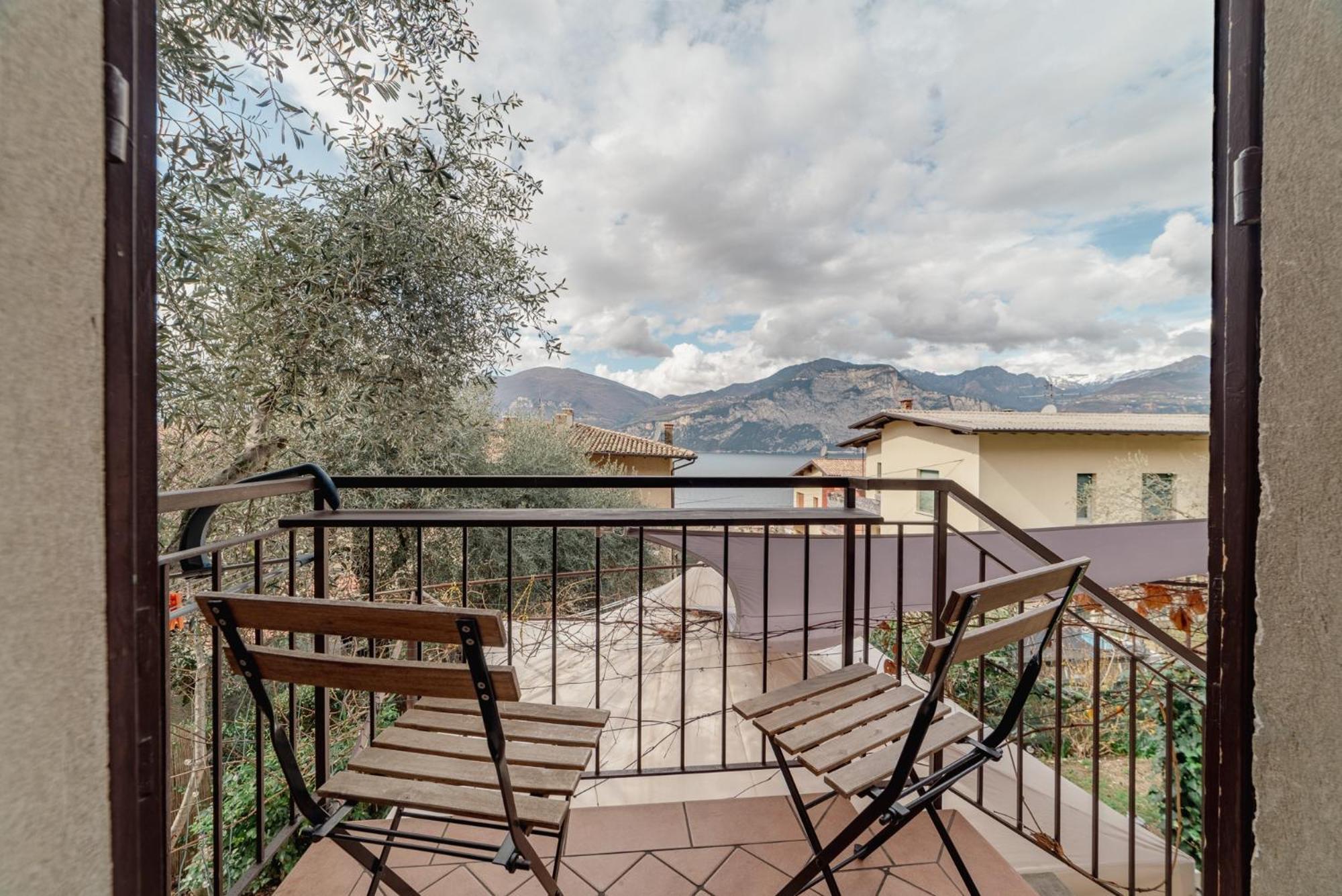 Garda Doma Bed & Breakfast Brenzone sul Garda Luaran gambar