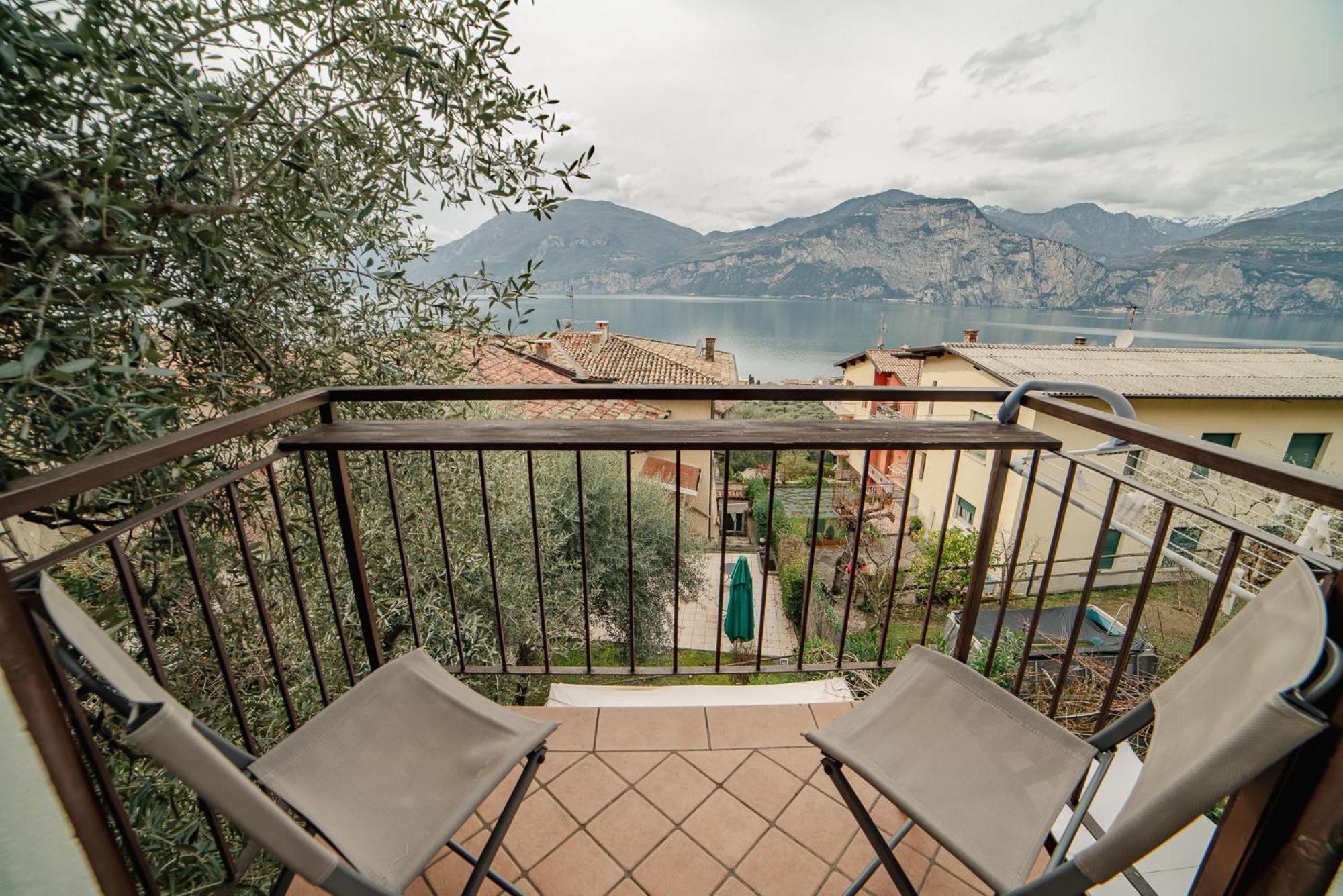 Garda Doma Bed & Breakfast Brenzone sul Garda Luaran gambar