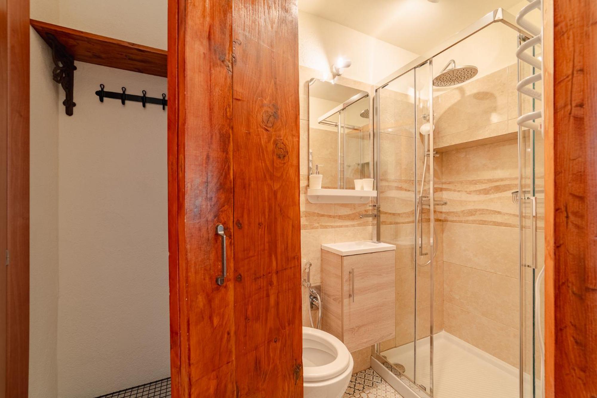 Garda Doma Bed & Breakfast Brenzone sul Garda Bilik gambar