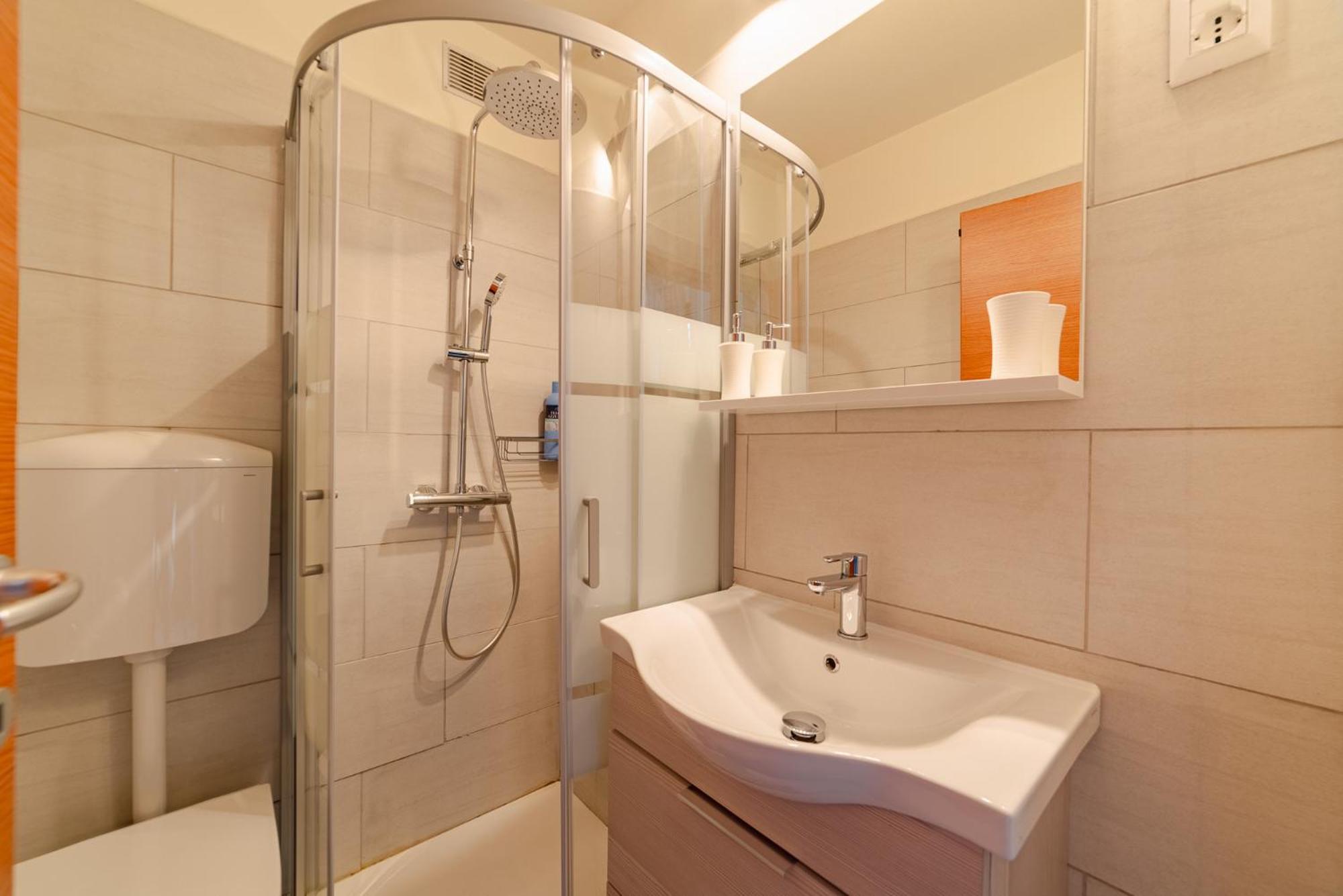 Garda Doma Bed & Breakfast Brenzone sul Garda Luaran gambar