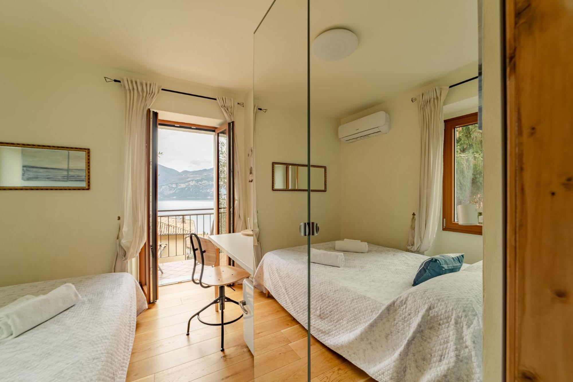 Garda Doma Bed & Breakfast Brenzone sul Garda Luaran gambar