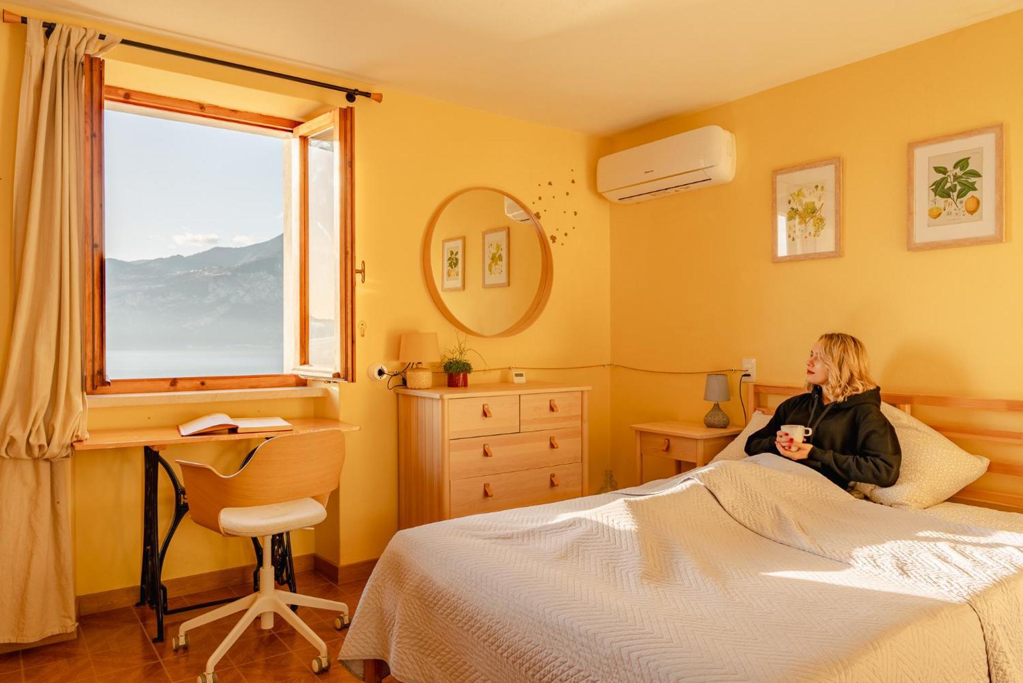 Garda Doma Bed & Breakfast Brenzone sul Garda Luaran gambar